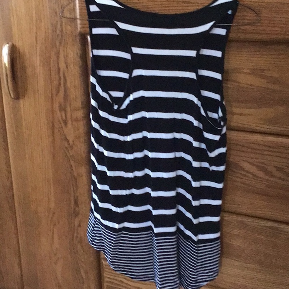 Tunic - Picture 2 of 3